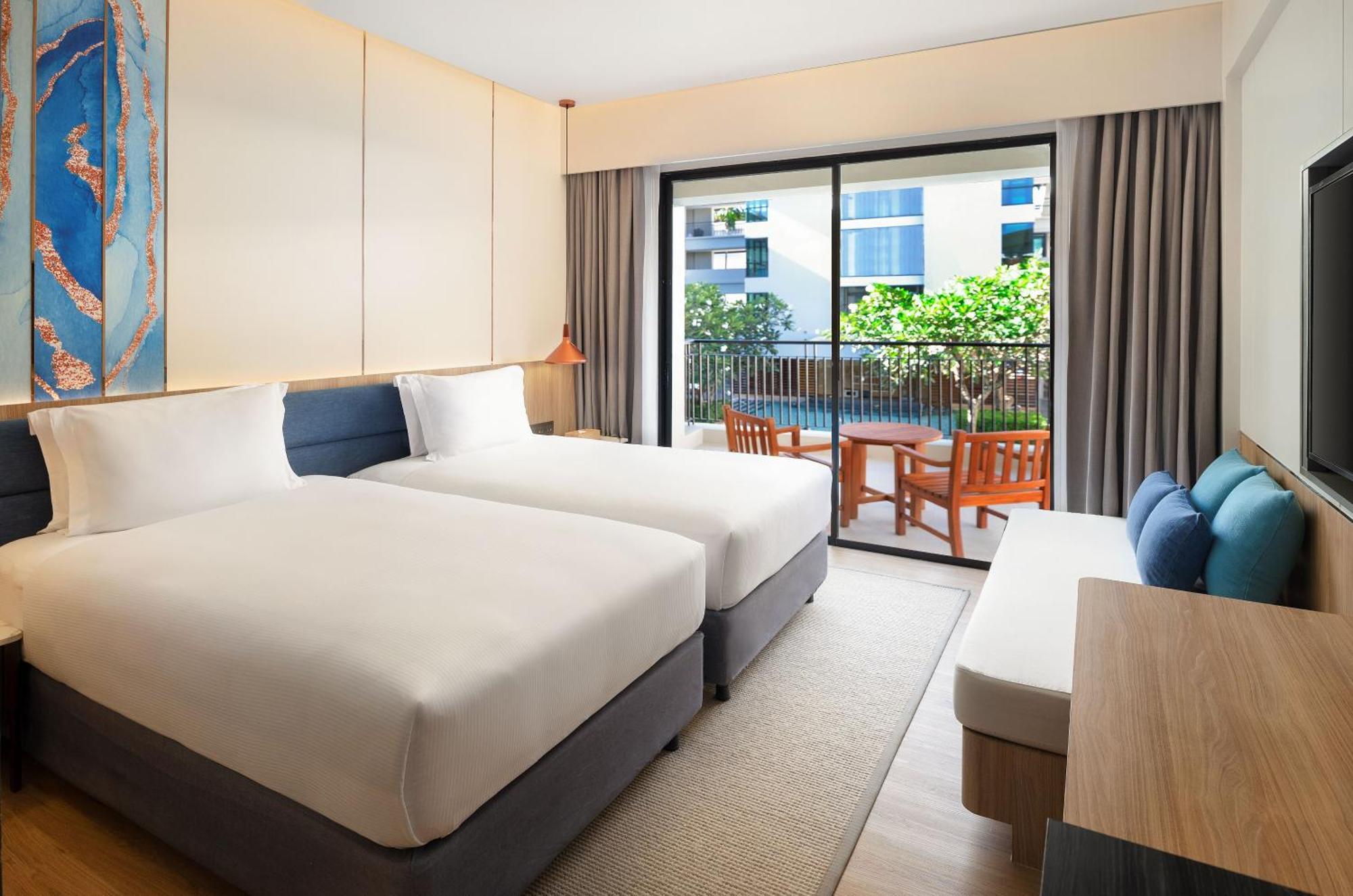 Doubletree By Hilton Phuket Banthai Resort Patong Exterior photo