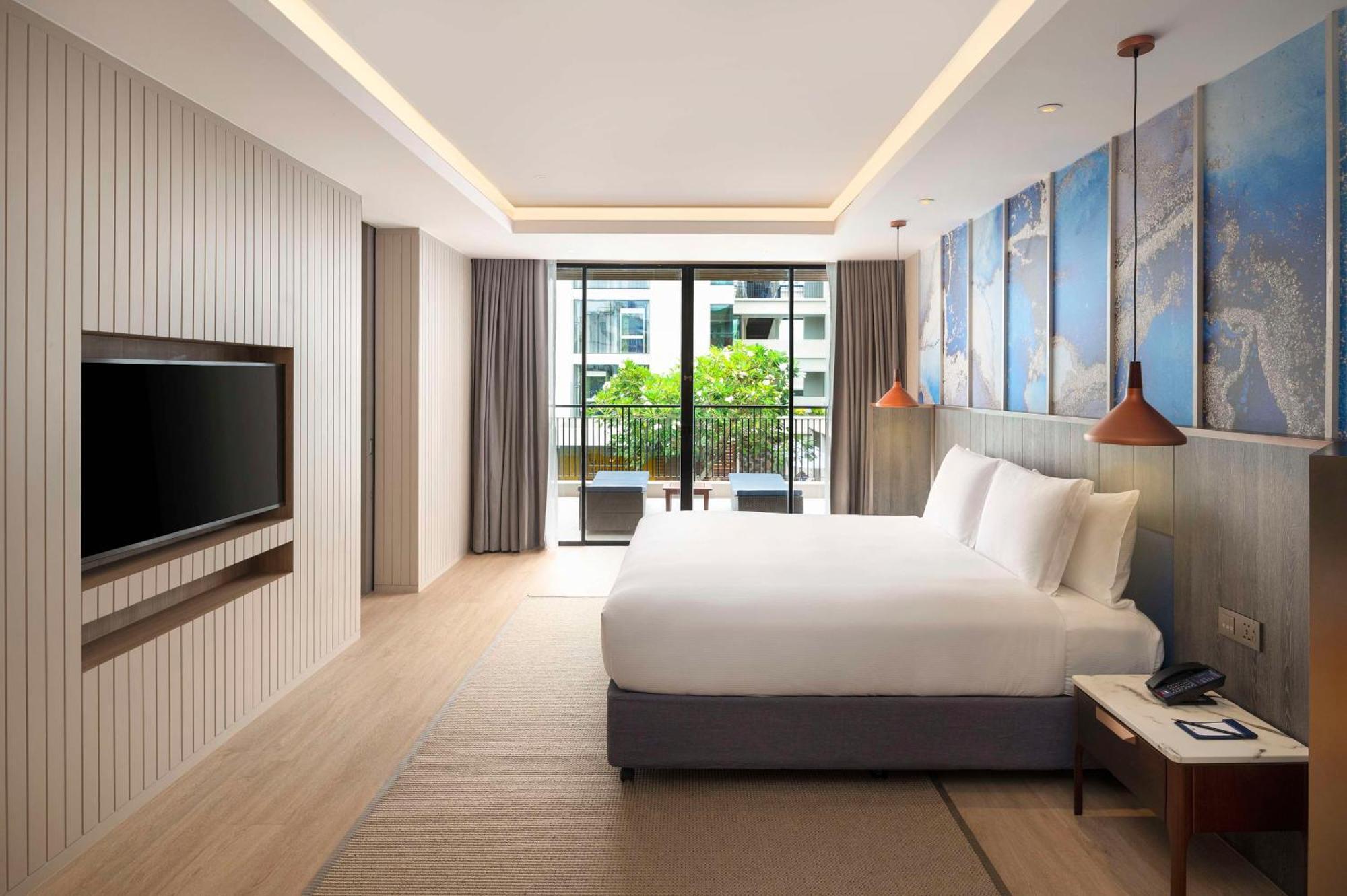 Doubletree By Hilton Phuket Banthai Resort Patong Exterior photo