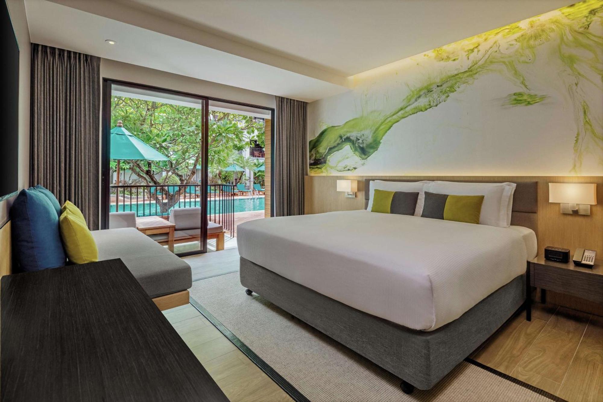 Doubletree By Hilton Phuket Banthai Resort Patong Exterior photo